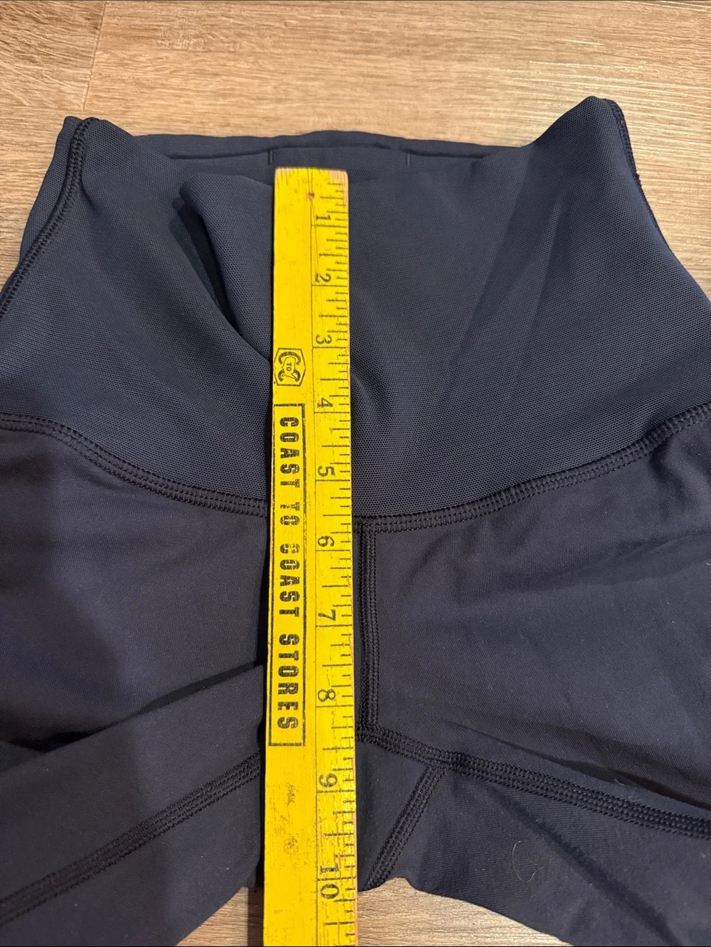 Lululemon Navy High-Rise Cinch Leggings with Mesh Size 4
